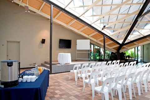Darlington Beach Resort And Holiday Park - Getaway Accommodation 3
