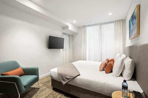 Quest North Sydney - Getaway Accommodation 0