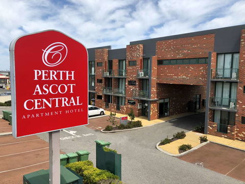 Perth Ascot Central Apartment Hotel - Getaway Accommodation 0