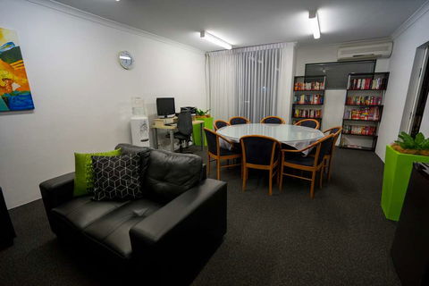 Perth Ascot Central Apartment Hotel - Getaway Accommodation 5