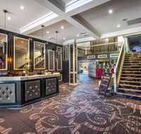 Skyways Hotel - Getaway Accommodation