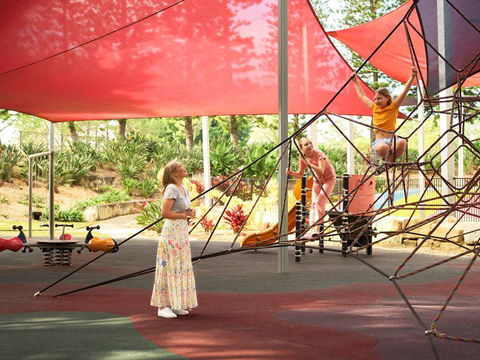 RACV Royal Pines Resort - Getaway Accommodation 11