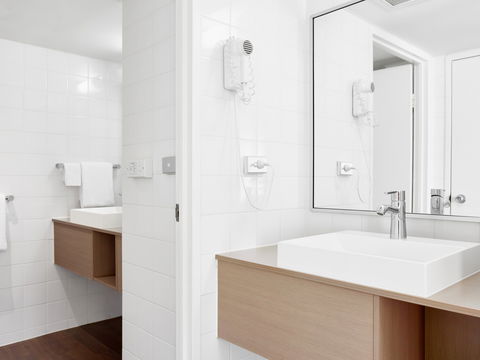 Ibis Hotel - Getaway Accommodation 7
