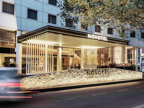 Novotel Sydney Darling Square - Getaway Accommodation 2