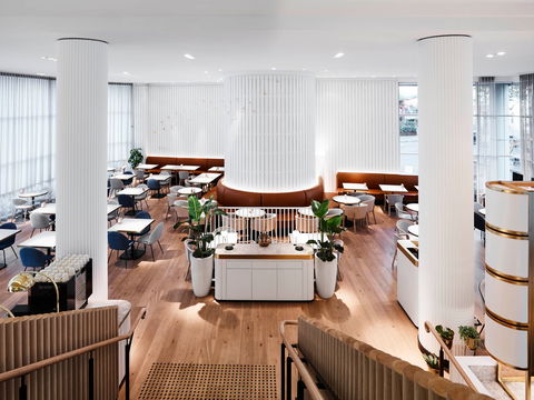 Novotel Sydney Darling Square - Getaway Accommodation 11