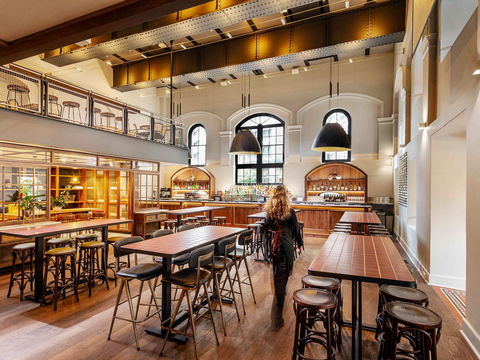 Novotel Sydney Darling Square - Getaway Accommodation 12