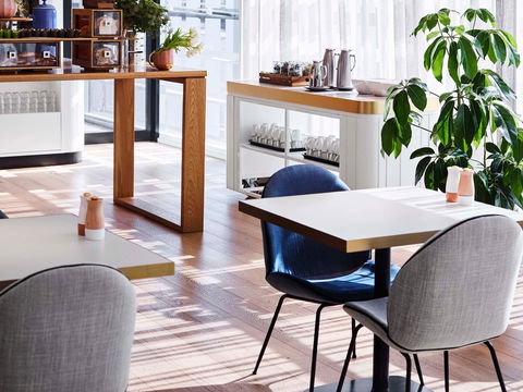 Novotel Sydney Darling Square - Getaway Accommodation 13