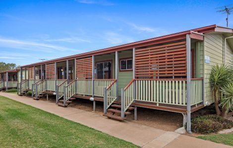 Discovery Parks Emerald - Getaway Accommodation 0
