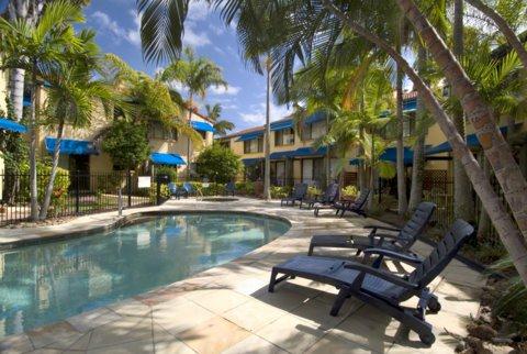 Castaways Beach QLD Getaway Accommodation