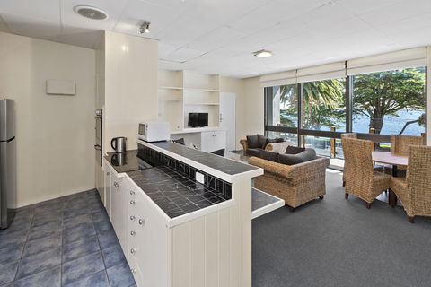 North Pier Hotel Cowes - Getaway Accommodation 2