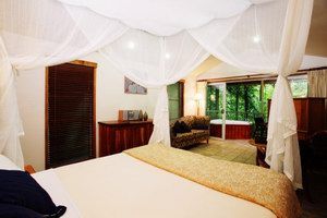 Daintree Eco Lodge & Spa - Getaway Accommodation 1