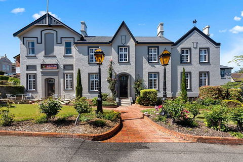 Quality Hotel Colonial Launceston - Getaway Accommodation 0