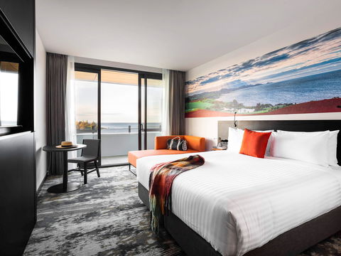Novotel Devonport - Getaway Accommodation 2