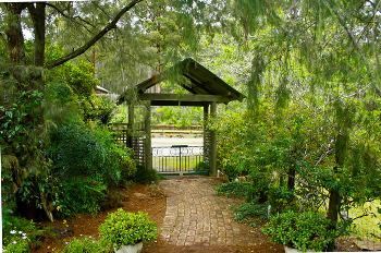 Kemeys Mountain Hideaway - Getaway Accommodation 0