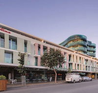 Adina Apartment Hotel Bondi Beach - Getaway Accommodation