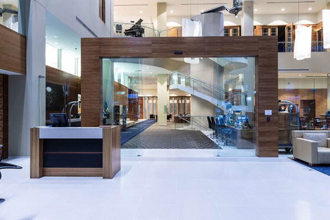 RACV City Club - Getaway Accommodation 2