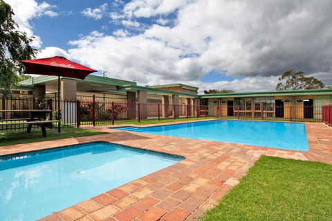 Midtown Motor Inn - Getaway Accommodation 1
