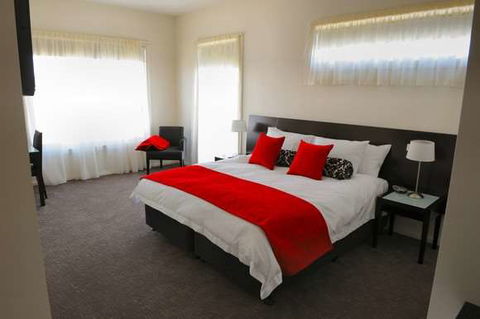 York Cove - Getaway Accommodation 1