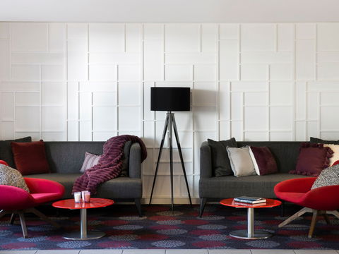 Mercure Sydney Macquarie Park - Getaway Accommodation 1