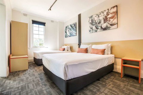 Nightcap At Regents Park Hotel - Getaway Accommodation 4