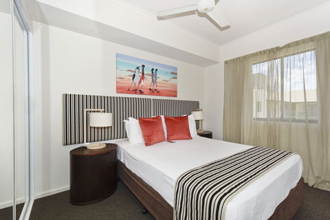 Metro Advance Apartments & Hotel - Getaway Accommodation 3