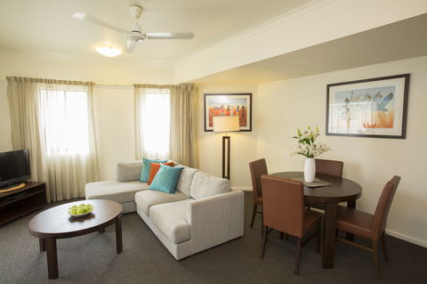 Metro Advance Apartments & Hotel - Getaway Accommodation 10