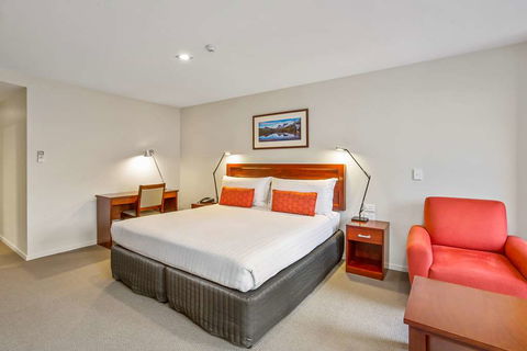 RACV Hobart Hotel - Getaway Accommodation 2