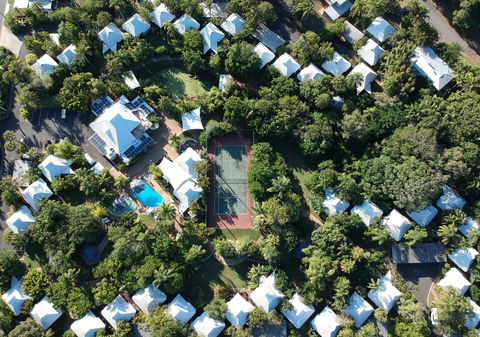 Kellys Beach Resort - Getaway Accommodation 0