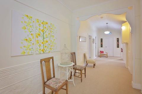 Mole Creek Guest House - Getaway Accommodation 1