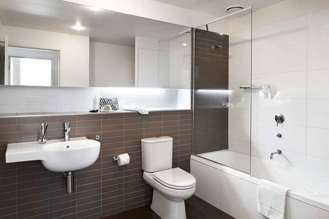 Punthill Knox - Getaway Accommodation 4