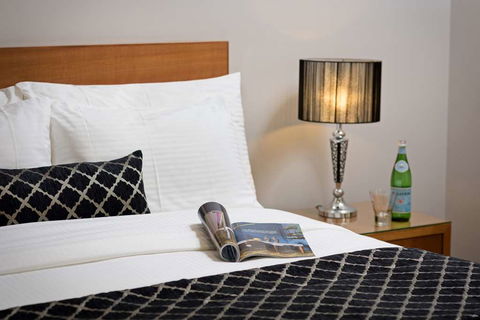 Ringwood Royale Apartment Hotel - Getaway Accommodation 10