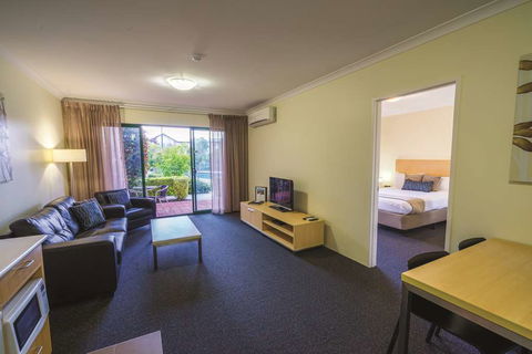 Perth Ascot Central Apartment Hotel - Getaway Accommodation 6