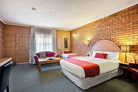 Quality Inn Colonial - Getaway Accommodation 7