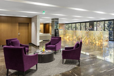 Meriton Suites North Ryde - Getaway Accommodation 2