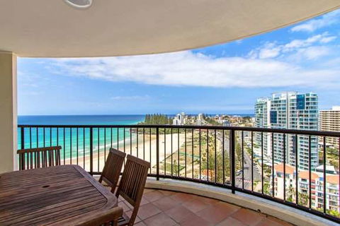 Mantra Coolangatta Beach - Getaway Accommodation 10