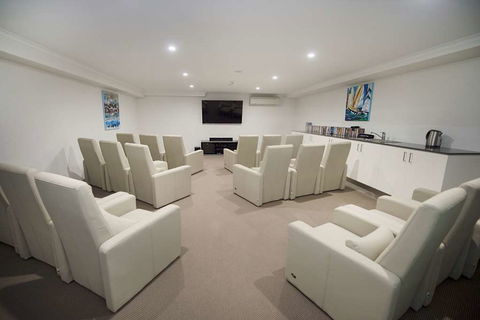 Gladstone Central Plaza Apartment Hotel - Getaway Accommodation 10