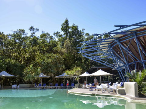 Mercure Kingfisher Bay Resort - Getaway Accommodation 0