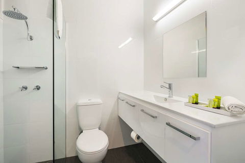 Nightcap At Waltzing Matilda Hotel - Getaway Accommodation 9