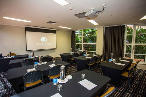 DoubleTree By Hilton Cairns - Getaway Accommodation 11