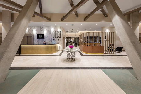 Deco Hotel - Getaway Accommodation 0