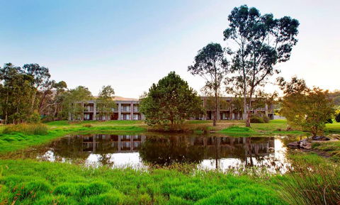 York On Lilydale Resort - Getaway Accommodation 0