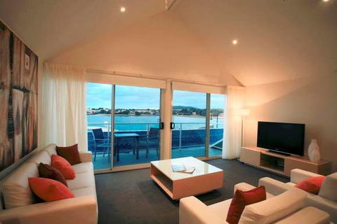 York Cove - Getaway Accommodation 8