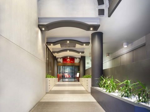 Ibis Hotel - Getaway Accommodation 1