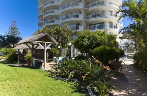2nd Avenue Beachside Apartments - Getaway Accommodation 0