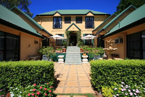 Villa Della Rosa B&B - Getaway Accommodation 0