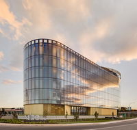 Vibe Hotel Canberra - Getaway Accommodation