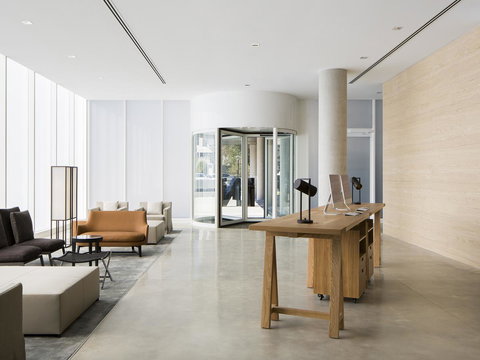 Little National Hotel Canberra - Getaway Accommodation 1