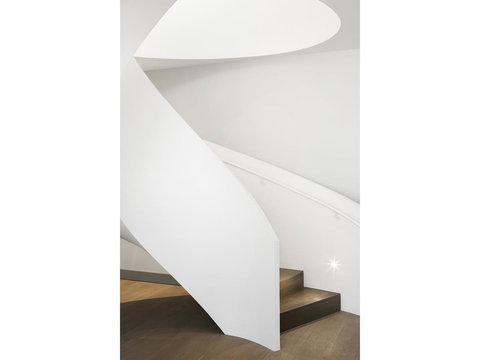 Little National Hotel Canberra - Getaway Accommodation 12