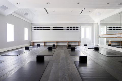 Little National Hotel Canberra - Getaway Accommodation 13