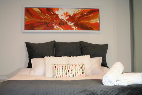 Modern Executive Apt@Barton*1BR*WiFi*Gym*Secure Parking*Canberra - Getaway Accommodation 6